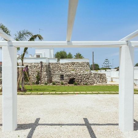 Trullo E Appartamenti Al Mare Торе Сан Джовани Удженто Екстериор снимка