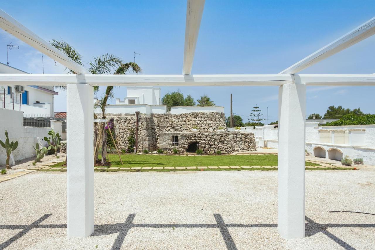 Trullo E Appartamenti Al Mare Торе Сан Джовани Удженто Екстериор снимка