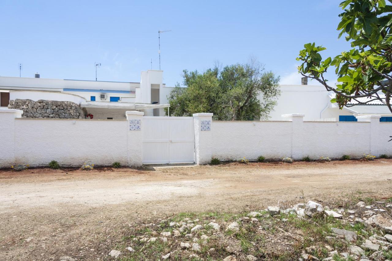 Trullo E Appartamenti Al Mare Торе Сан Джовани Удженто Екстериор снимка